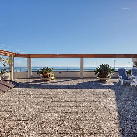 Apartmán Vistas Al Mar. Gran Terraza Calella Exteriér fotografie