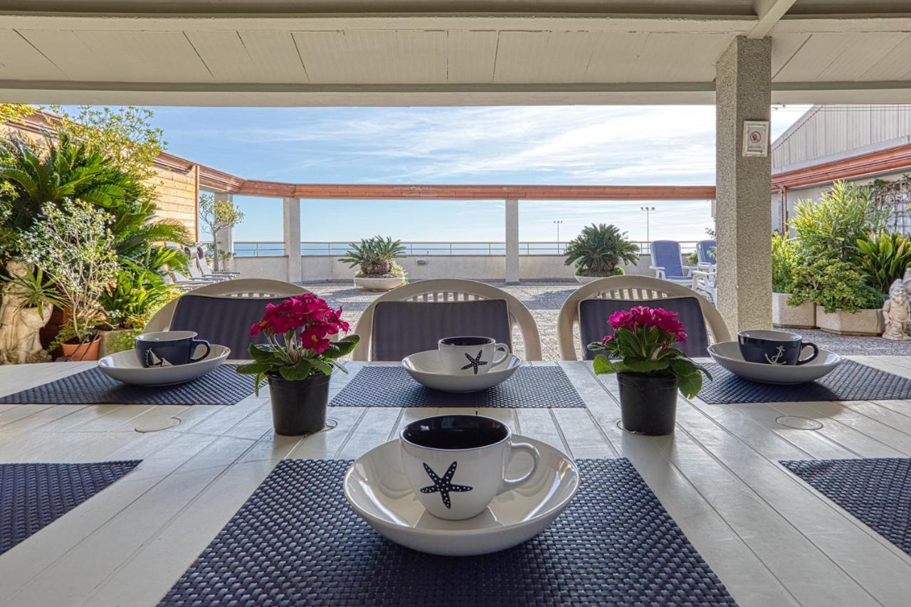 Apartmán Vistas Al Mar. Gran Terraza Calella Exteriér fotografie